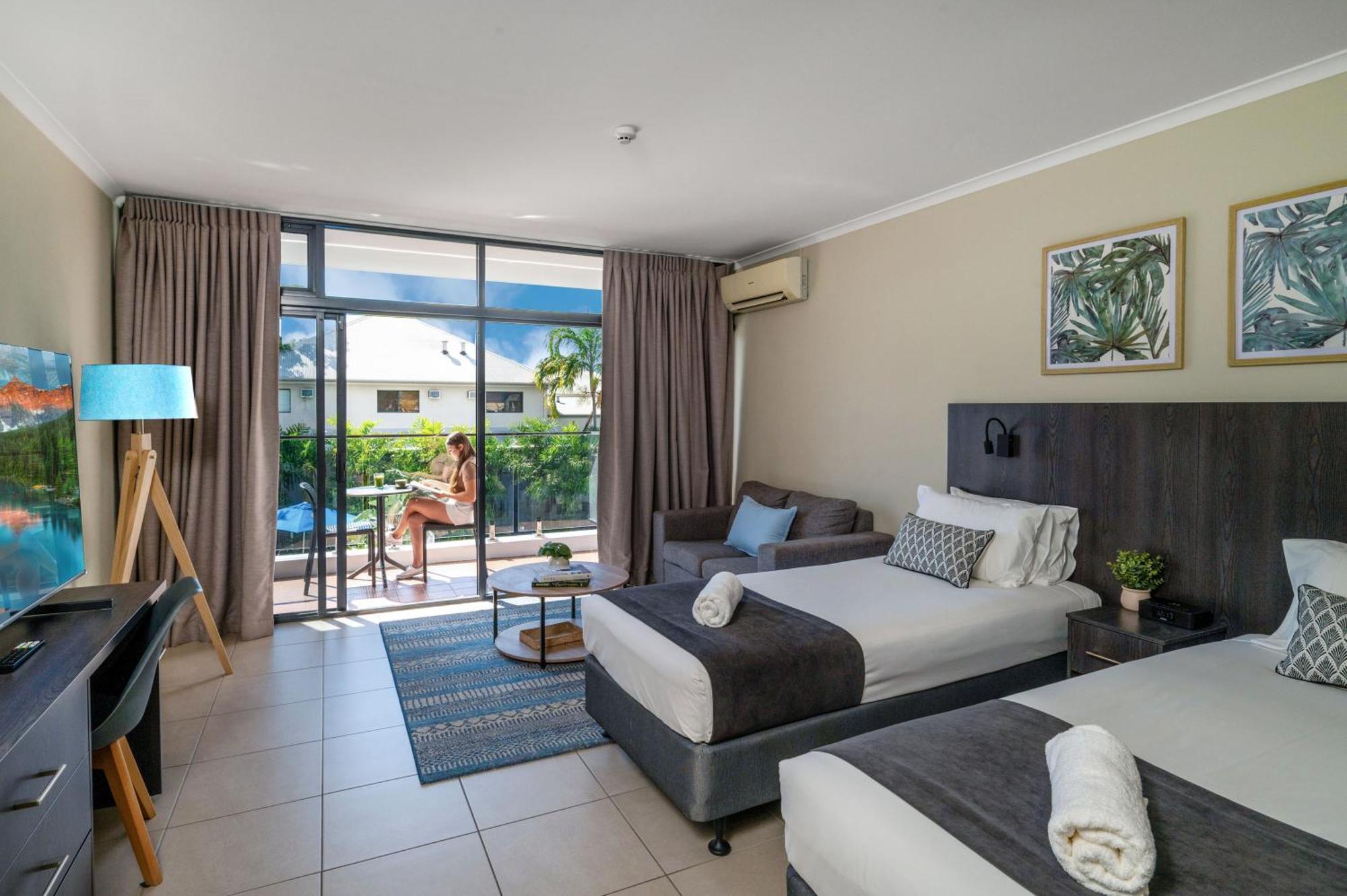 קאירנס Sunshine Tower Hotel מראה חיצוני תמונה