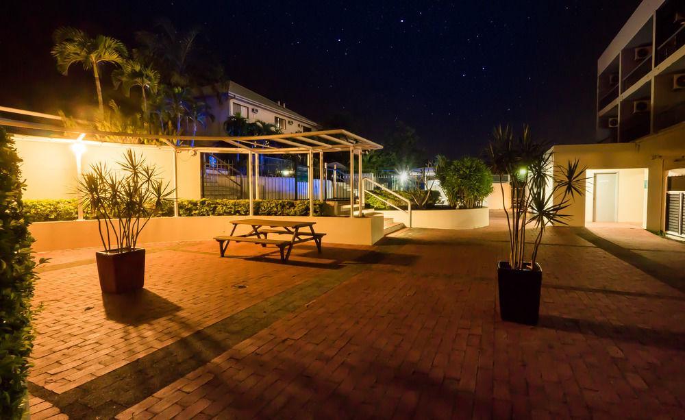 קאירנס Sunshine Tower Hotel מראה חיצוני תמונה