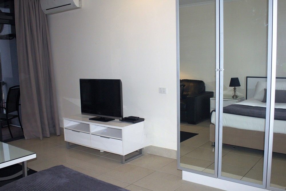 קאירנס Sunshine Tower Hotel מראה חיצוני תמונה