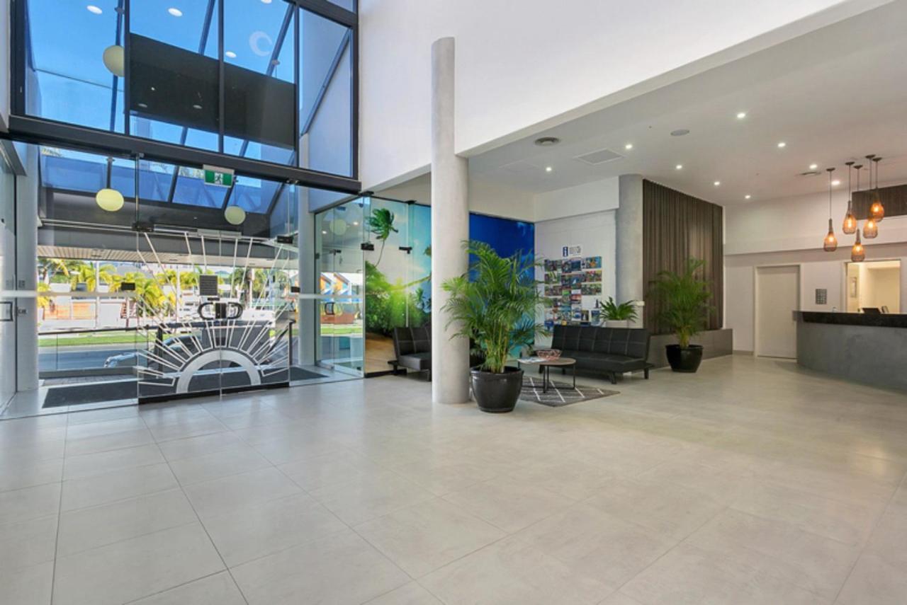 קאירנס Sunshine Tower Hotel מראה חיצוני תמונה